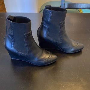 Balenciaga Leather Scalloped Accent Boots Size 6 - image 1